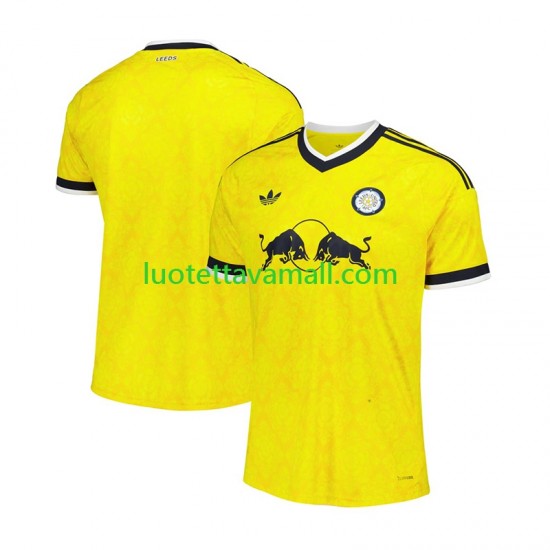 Miehet Leeds United 2026-2027 Lyhythihainen Fanipaita ,Vieras
